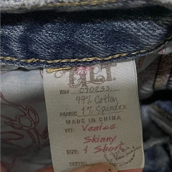 Tilt Jean Shorts  Blue Distressed Stretch Cut Off Denim Women's Juniors Size 1 - Picture 7 of 7